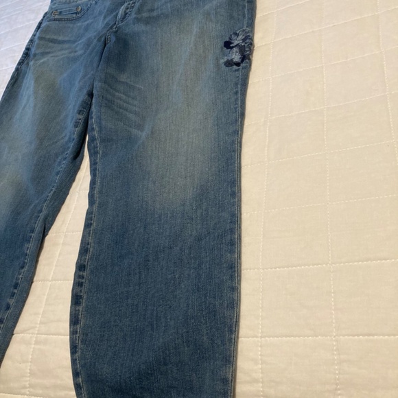 NWT NYDJ boyfriend embroidered jeans sz 16W - Picture 4 of 10